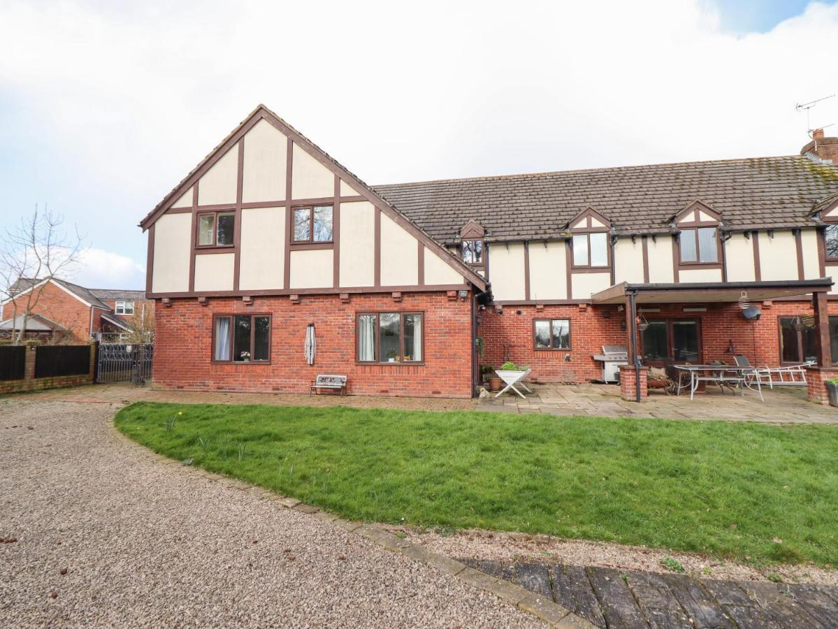 Vila Maesbury Manor Oswestry Exteriér fotografie